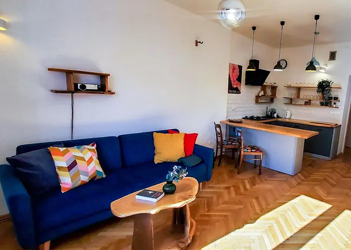 Old Town Parkview Apartment
